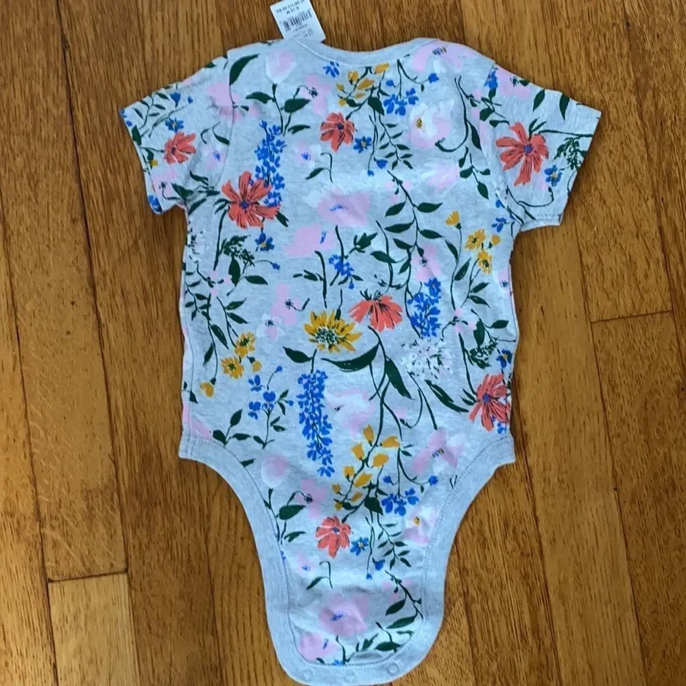 3/$15 Old Navy Onesie Girl 6-12months